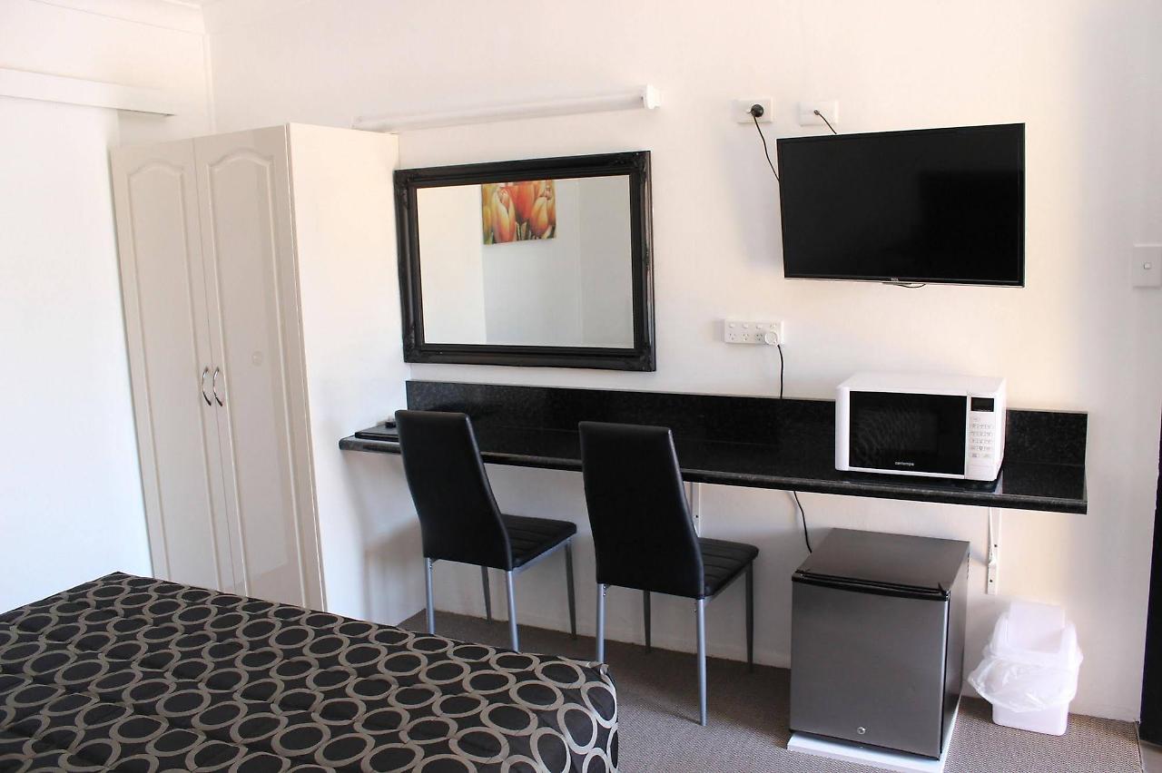 Twin Swans Motel Инверелл Экстерьер фото