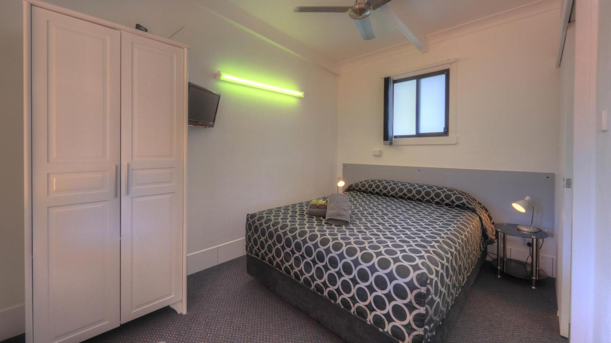 Twin Swans Motel Инверелл Экстерьер фото